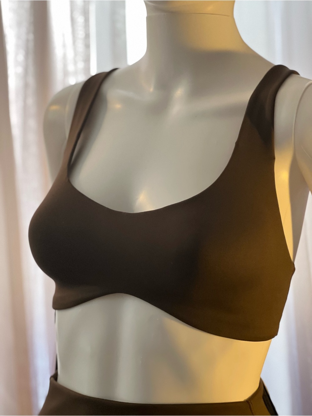Nike x SKIMS Matte Shaped Bottom Scoop Bra | Dark Sepia | Size M | NWT